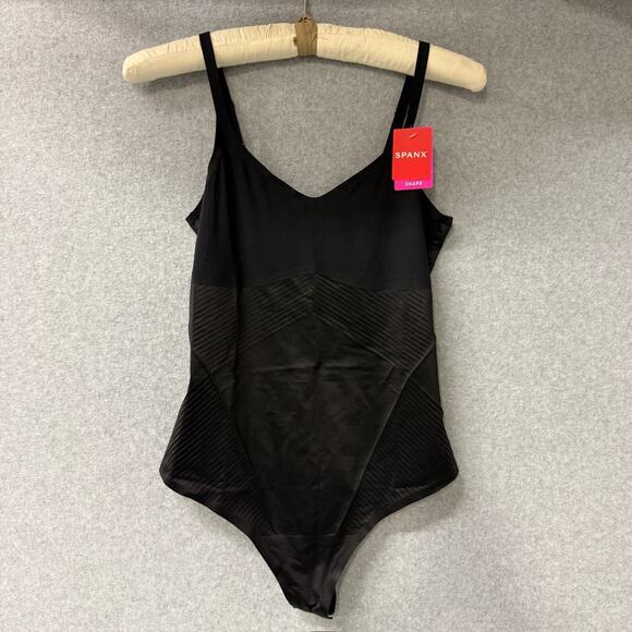 Spanx Black Cami 10355R Thong Bodysuit Seamless 360° Contour Shaping Size M NWT - Picture 3 of 6